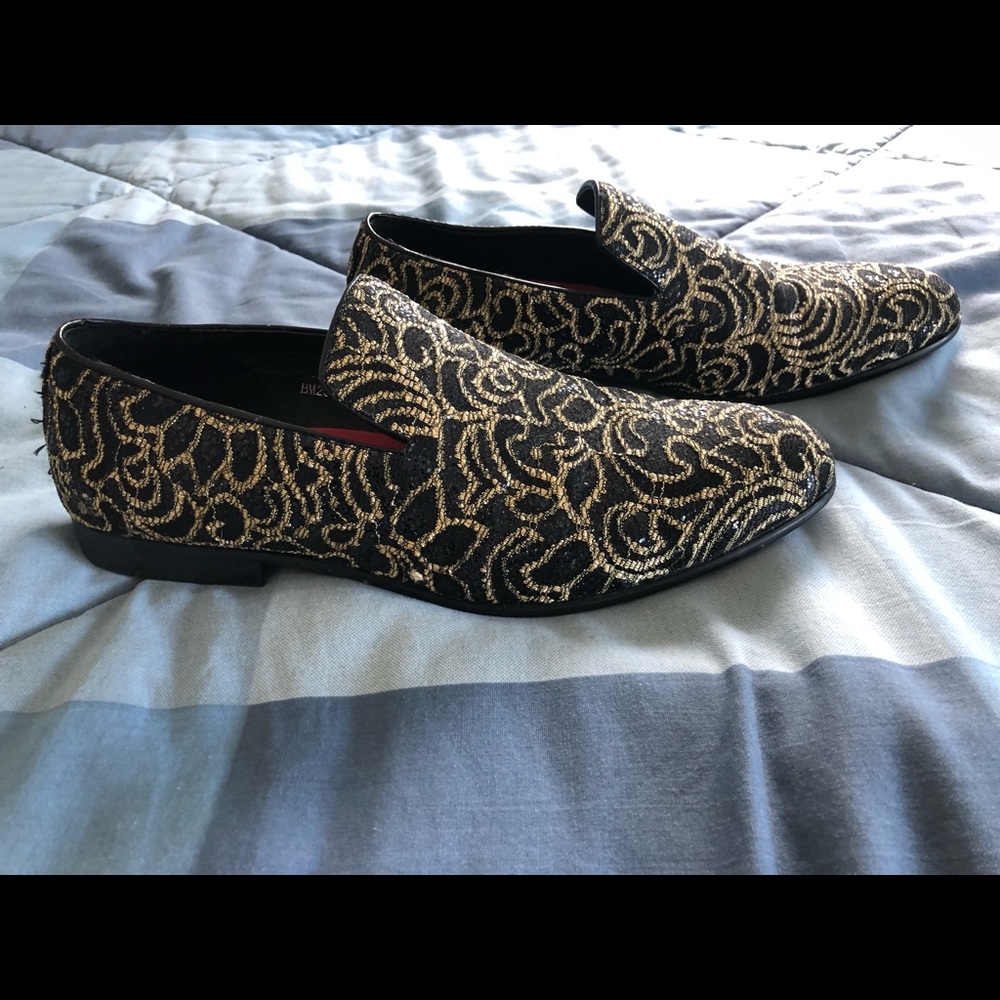 Miko Lotti Black sequin loafers 11